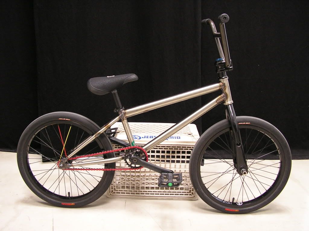 s&m laf frame