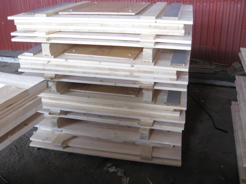 trwing018.jpg