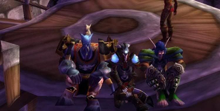 Three Wolves A Sittin photo ThreeWolvesASittin.jpg
