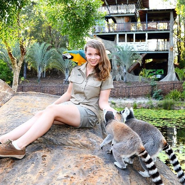  photo 16-year-old-bindi-irwin-crocodile-hunter-fathers-legacy-australia-zoo-9.jpg