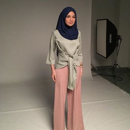 neelofa hijab
