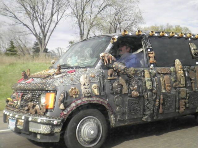  photo the_strangest_sights_witnessed_in_traffic_640_51.jpg