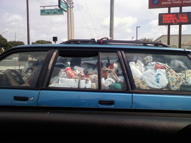  photo the_strangest_sights_witnessed_in_traffic_640_68.jpg