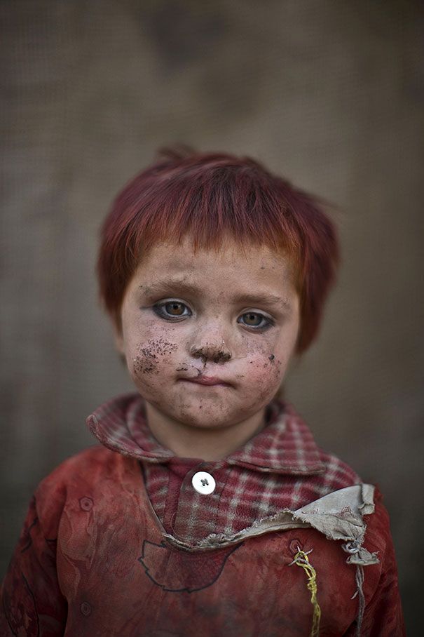  photo afghan-children-refugees-pakistan-muhammed-muheisen-13__605.jpg