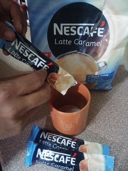 nescafe latte caramel