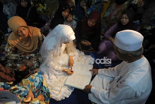 gambar perkahwinan ahmad fedtri yahya