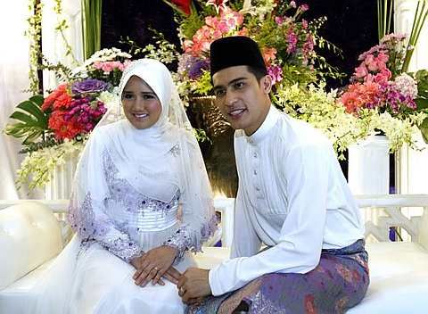 gambar majlis pertunangan ashraf muslim