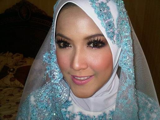 raja farah kini bertudung