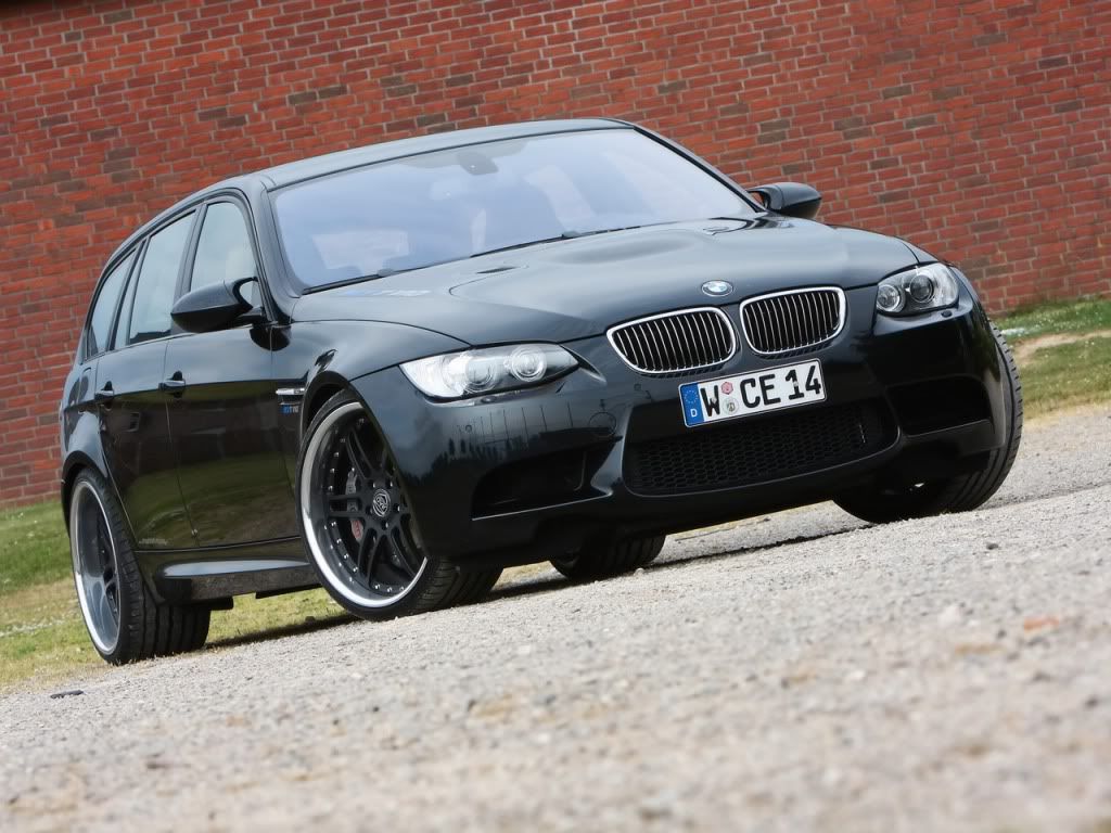 2010-Manhart-Racing-BMW-M3-E91-V10-Front-Angle-1280x960.jpg