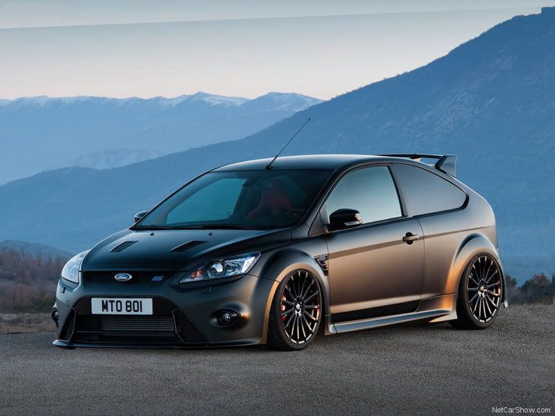 Ford-Focus_RS500_2011_800x600_wallpaper_01-1.jpg