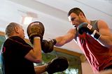 vitali klitschko training with mits with his trainer Sdunek