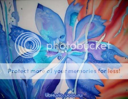 http://i386.photobucket.com/albums/oo305/Leshijy/batik-blue-flower.jpg